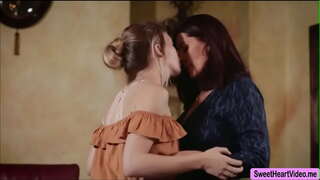 Ivy Wolfe ቅድሚያ የእሷ ቅድሚያ Magdalene StMichaels የሚሰጡዋቸውን ቅድሚያ የእሷ pussy