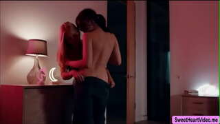 Пытартыш Сара Милфа Ванделл ала-Лив нулен Уайлд киска