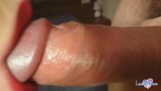 Hot Stap Moeder geeft Slordig Blowjob &amp;amp; Deepthroat met Pulserende Orale Creampie