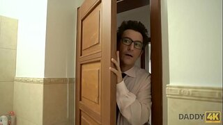 DADDY4K. Les Tests Moderne Manières