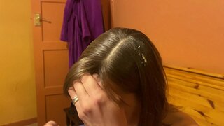 Ali krijgt Sploshed in onze WAM &quot;Alexa geef me een dare&quot;,