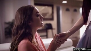 Teen haingana ny fanovana ny fivoriana fotoana ny daty ny sis dia amin&#039;ny zazavavy izy nihaona an-tserasera.Dia manova ny tenany ho tahaka ny sis ary mampiseho ny banjar ny daty trano.Izy manipulates ny zazavavy ho ny firaisana ara-nofo