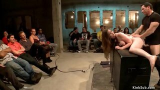 ���ူပြင်းတဲ့ကြီးမားတဲ့ tits အနက်ရောင်ဆံရှင်ကျွန်န့ေဒမ်သည်ချည်နှင့်ကြာပွတ်ဖြင့် lezdom မင်းသမူလေနရာ Dolore ထို့နောက်ရရှိလာျသကြီးမားတဲ့ကြက်ယောဟန်အားအများပြည်သူအတွက်