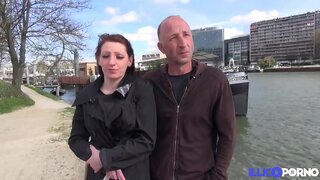 ���ैं यह मेरे पति के सामने